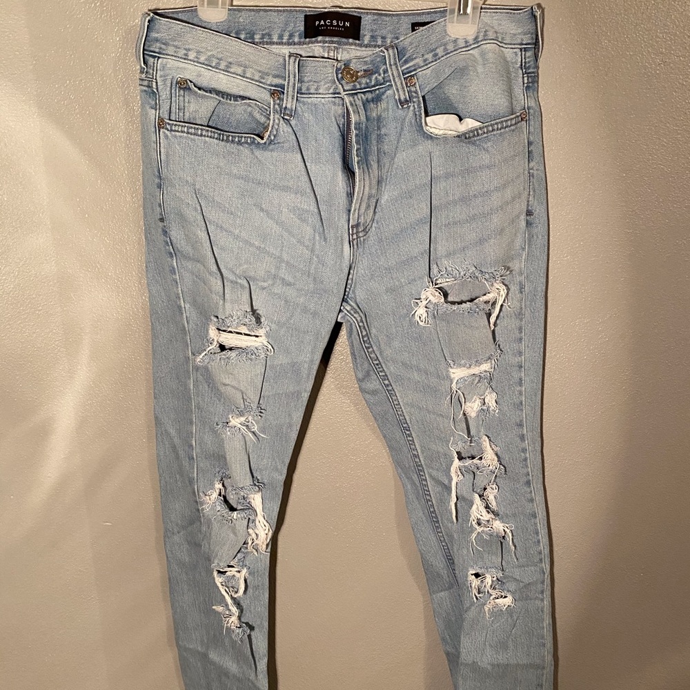 Ripped Jeans